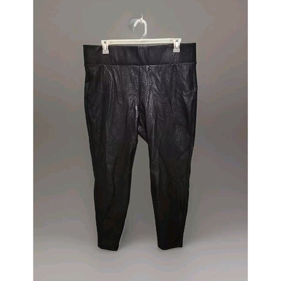 Torrid Pixie Size 2X Leggings Ankle Skinny Pants Black Snakeskin Print - Picture 1 of 11